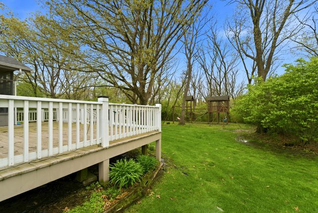 1029 Greenview Drive, Crown Point, IN 46307