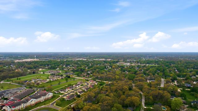 1029 Greenview Drive, Crown Point, IN 46307