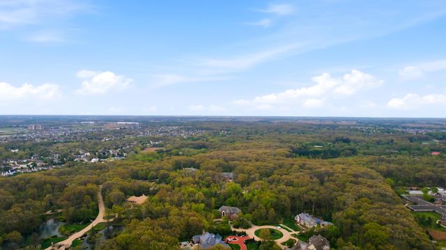 1029 Greenview Drive, Crown Point, IN 46307