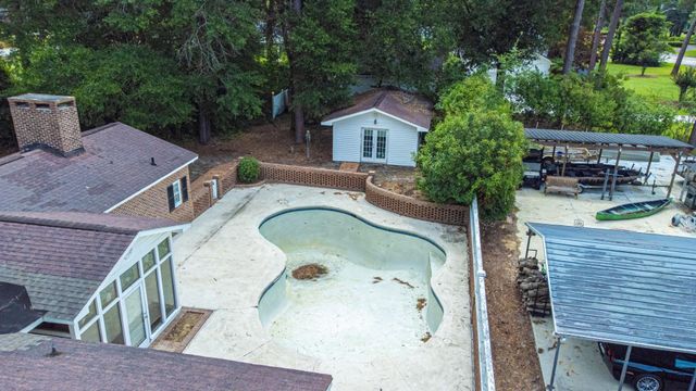 302 W Raft St., Nichols, SC 29581