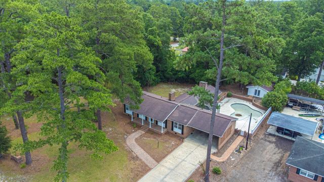 302 W Raft St., Nichols, SC 29581