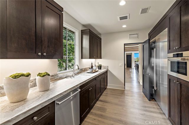 2 Water Port, Newport Coast, CA 92657