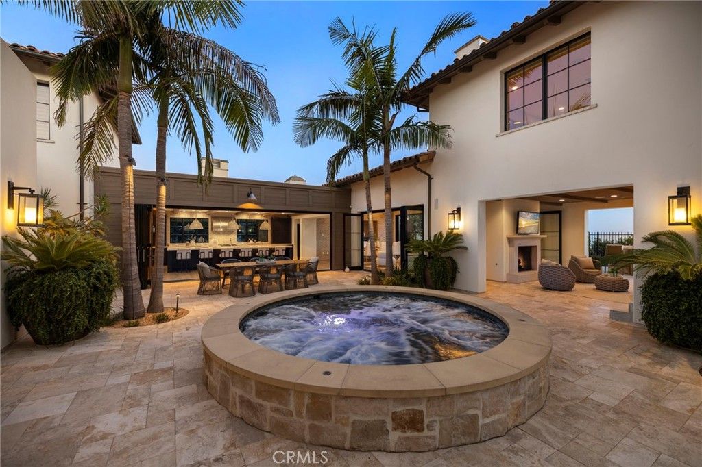 2 Water Port, Newport Coast, CA 92657
