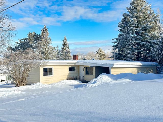 70 Fairwood Heights, Morristown, VT 05661
