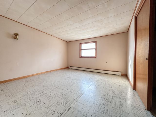 70 Fairwood Heights, Morristown, VT 05661