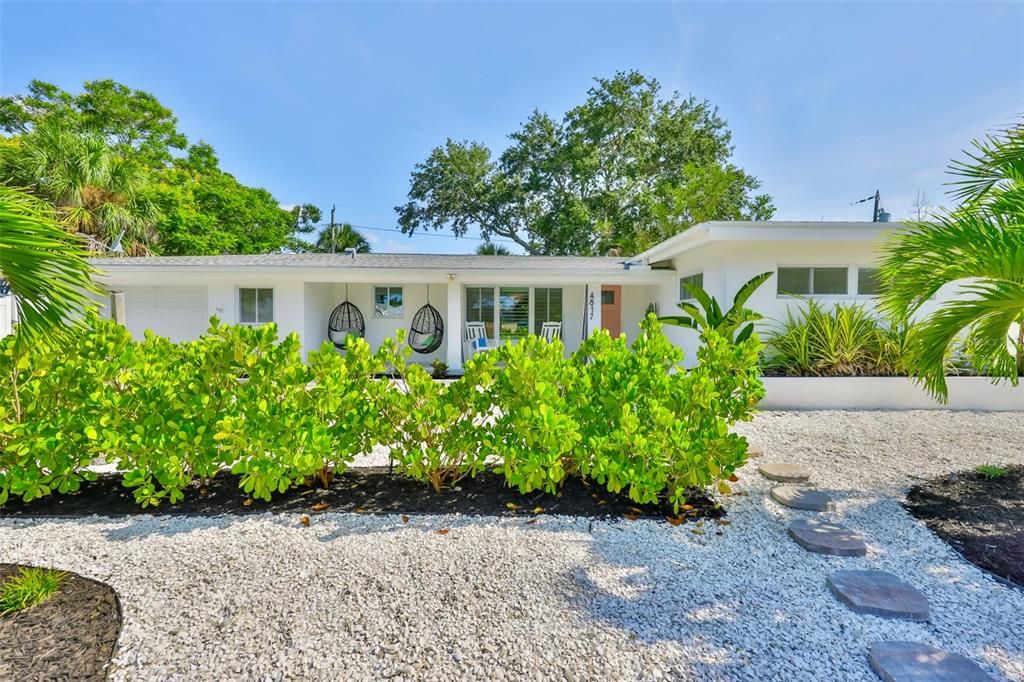 4817 TRADE WINDS DRIVE S, Gulfport, FL 33711