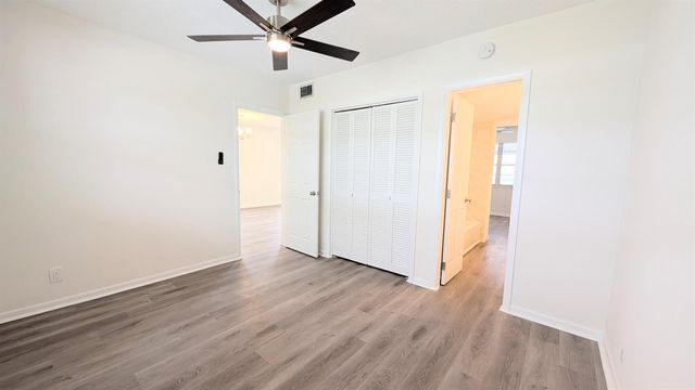 2800 W Golf Boulevard 219, Pompano Beach, FL 33064