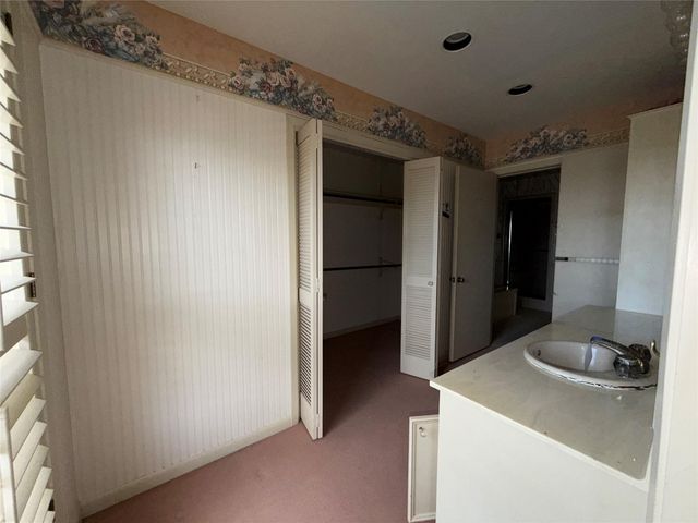 808 Ox Bow, Horseshoe Bay, TX 78657