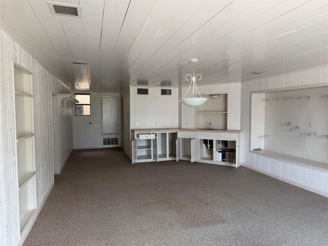 808 Ox Bow, Horseshoe Bay, TX 78657