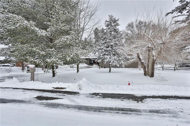 W10439 880th Avenue, River Falls, WI 54022