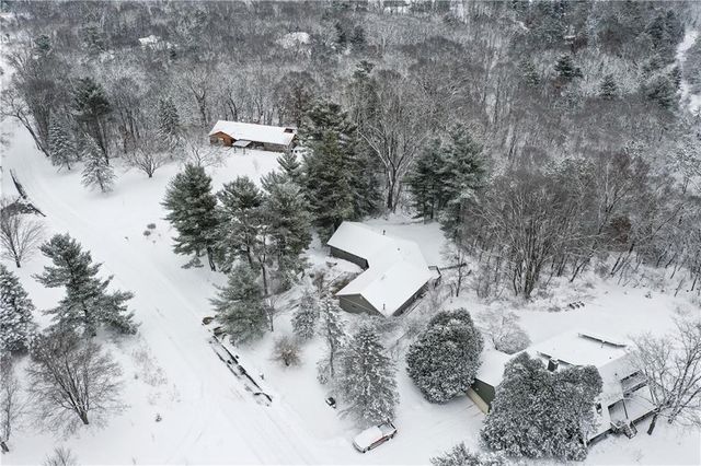 W10439 880th Avenue, River Falls, WI 54022