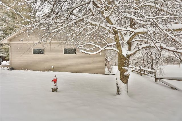 W10439 880th Avenue, River Falls, WI 54022