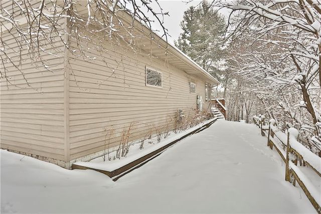 W10439 880th Avenue, River Falls, WI 54022