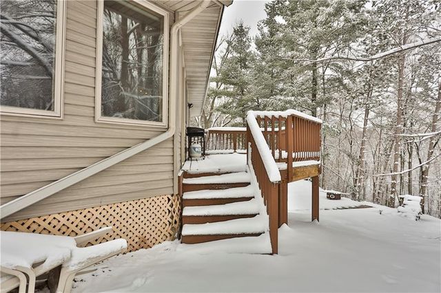 W10439 880th Avenue, River Falls, WI 54022