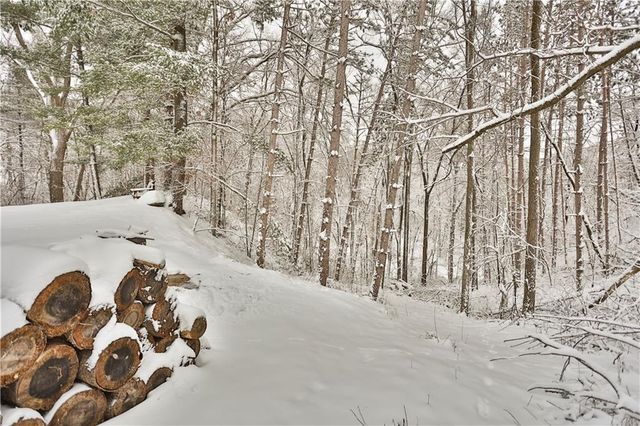 W10439 880th Avenue, River Falls, WI 54022