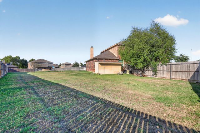 401 Eureka Court, Burleson, TX 76028