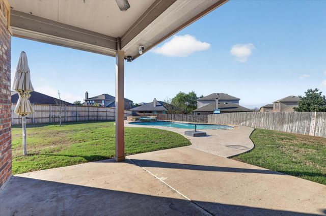 401 Eureka Court, Burleson, TX 76028