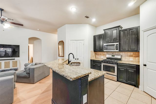 928 Mcgehee Court, Fate, TX 75087