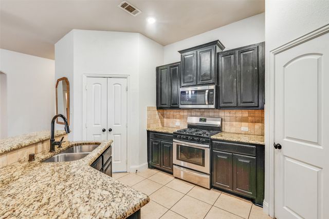 928 Mcgehee Court, Fate, TX 75087