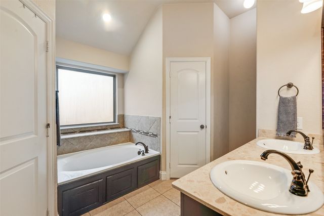 928 Mcgehee Court, Fate, TX 75087