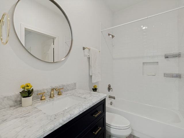5743 Prospect Avenue 102, Dallas, TX 75206