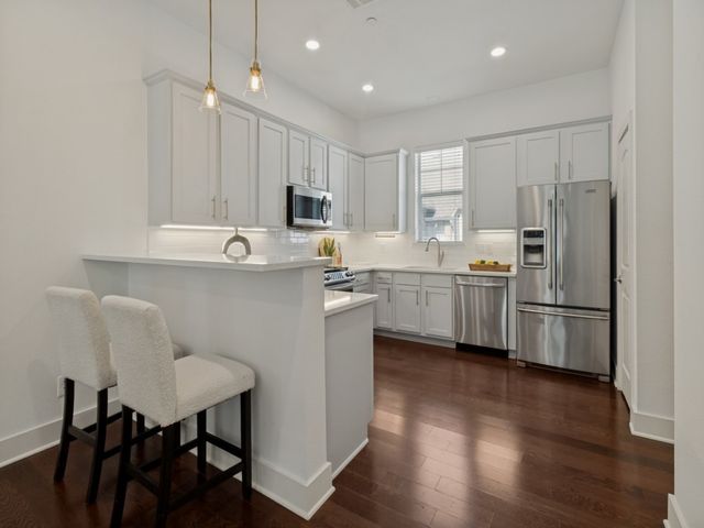 5743 Prospect Avenue 102, Dallas, TX 75206