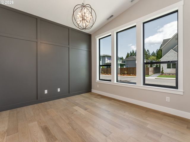 15012 Nw 13TH Ave, Vancouver, WA 98685