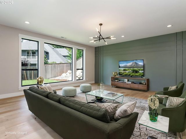 15012 Nw 13TH Ave, Vancouver, WA 98685