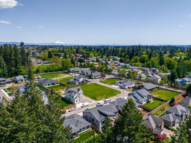 15012 Nw 13TH Ave, Vancouver, WA 98685