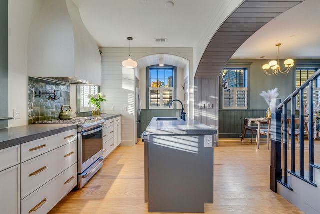 265 Coming Street, Charleston, SC 29403