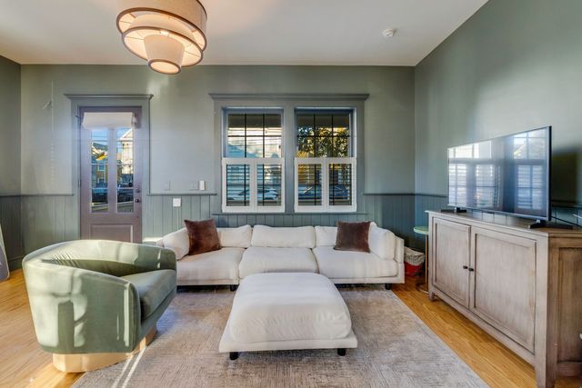 265 Coming Street, Charleston, SC 29403