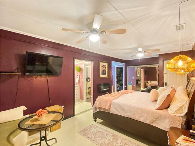 228 SE OAK HILL STREET, Lake City, FL 32025
