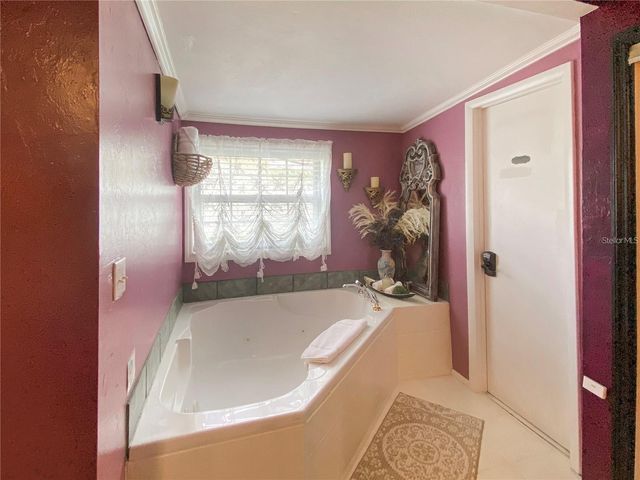 228 SE OAK HILL STREET, Lake City, FL 32025