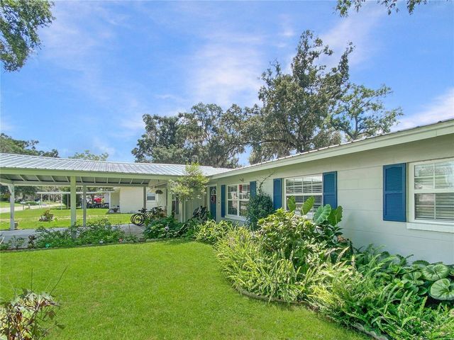 228 SE OAK HILL STREET, Lake City, FL 32025