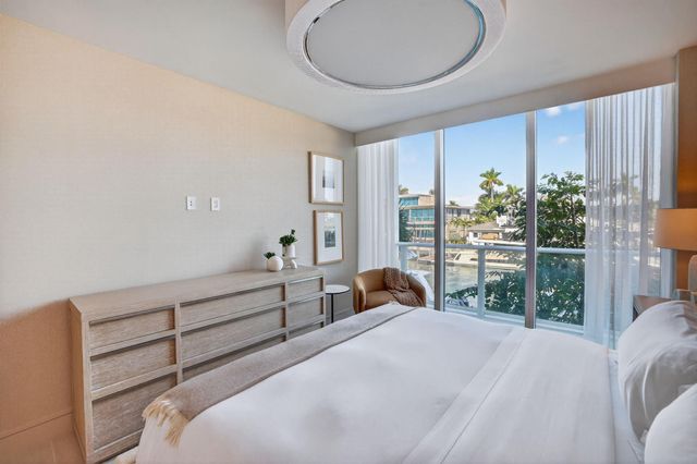 2311 SE 17th St 204, Fort Lauderdale, FL 33316