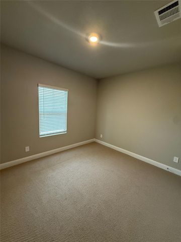 6632 VALLEY LAKE Lane, Crowley, TX 76036