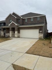 6632 VALLEY LAKE Lane, Crowley, TX 76036