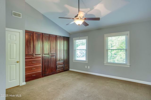 950 Eton Drive, Jacksonville, NC 28546