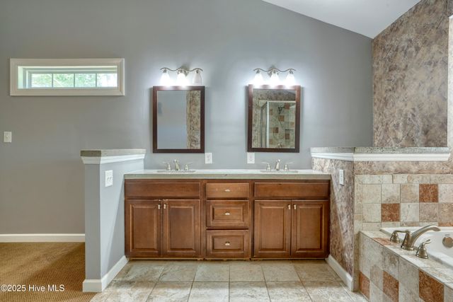 950 Eton Drive, Jacksonville, NC 28546