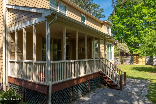 950 Eton Drive, Jacksonville, NC 28546