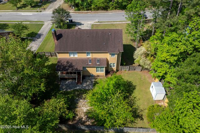 950 Eton Drive, Jacksonville, NC 28546