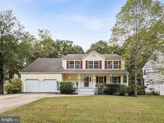 11818 HICKORY CREEK DR, Fredericksburg, VA 22407