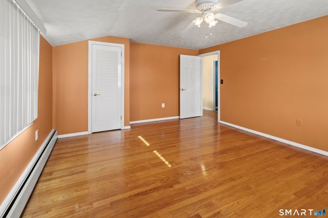 5 Sparkle Street, Enfield, CT 06082