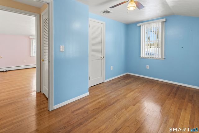 5 Sparkle Street, Enfield, CT 06082