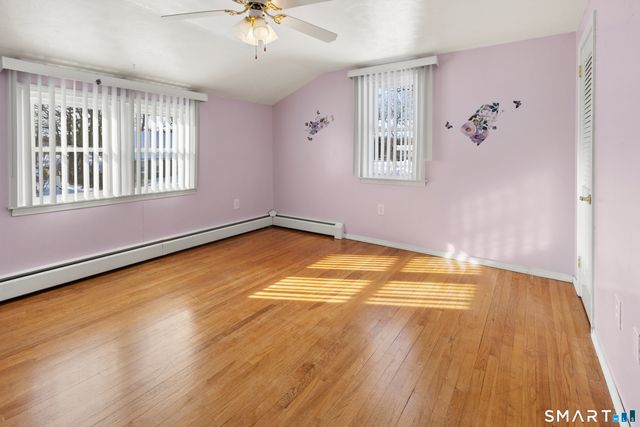 5 Sparkle Street, Enfield, CT 06082