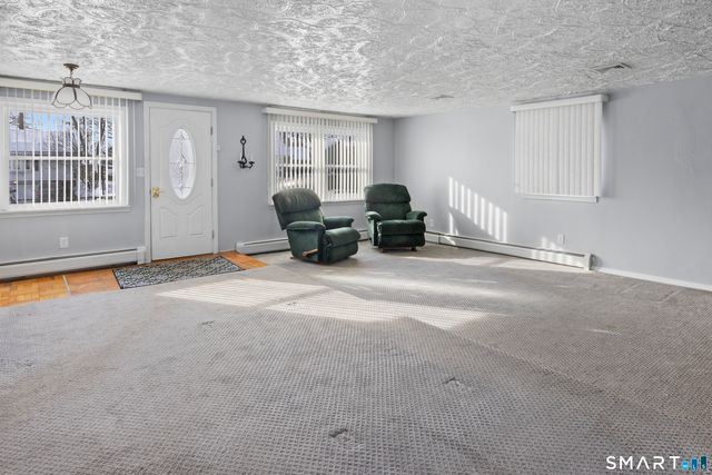 5 Sparkle Street, Enfield, CT 06082