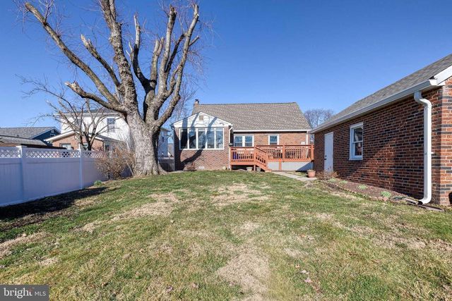 1911 SUNBERRY RD, Dundalk, MD 21222