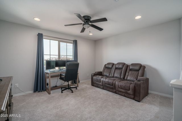 9046 W SAN MIGUEL Avenue, Glendale, AZ 85305