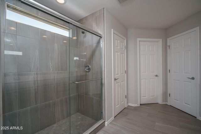 9046 W SAN MIGUEL Avenue, Glendale, AZ 85305