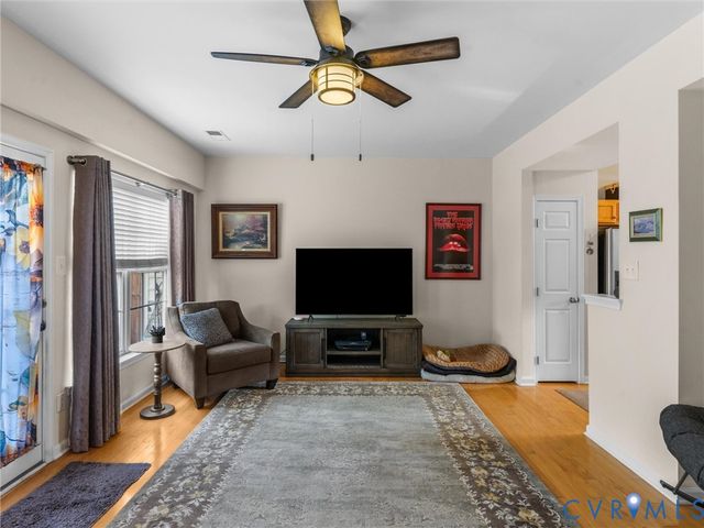 803 Sweet Tessa Dr, Ashland, VA 23005